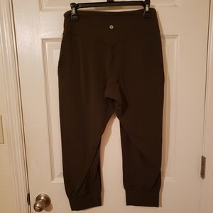 Lululemon Capris